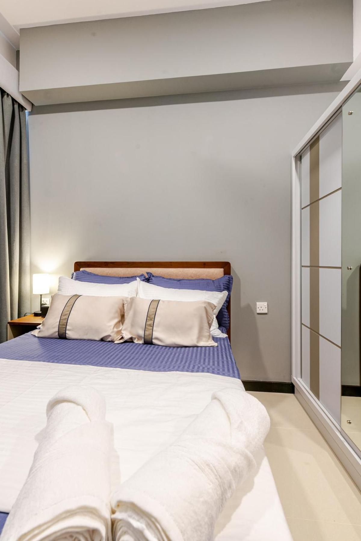 Apartment Stylish & Cozy High-rise Retreat - Sennrise